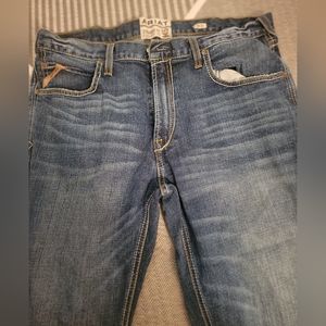 Mens ariat 38 x 34